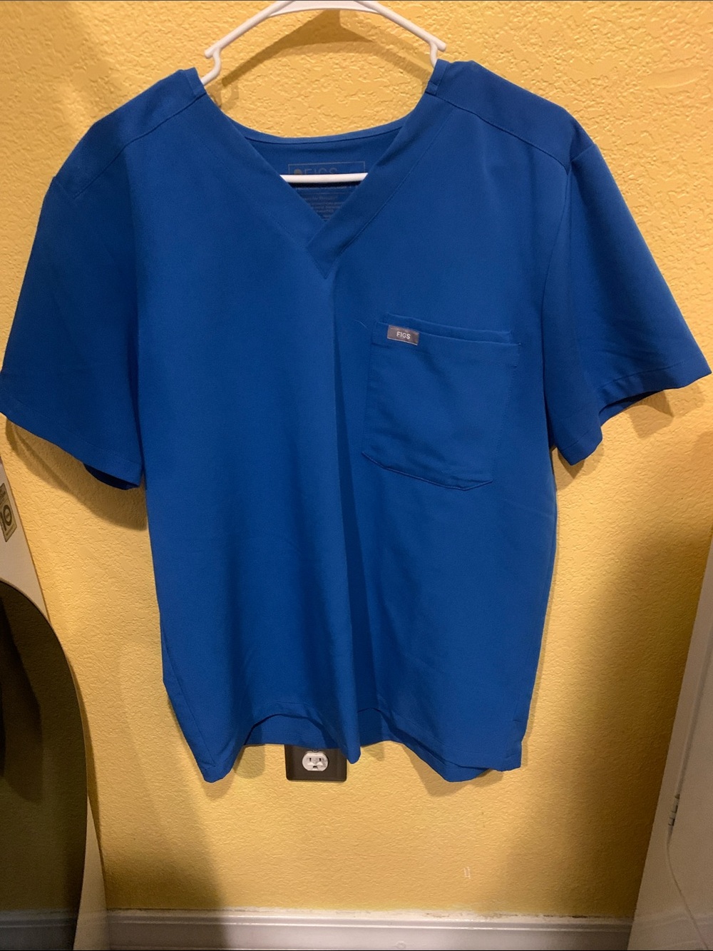 Figs Royal Blue Leon Medium scrub top